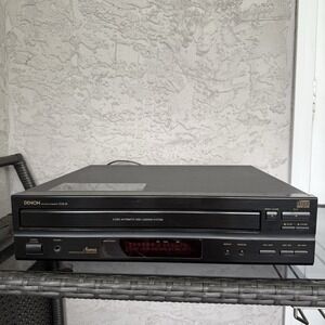 Denon DCM-30 CD Player 5 Disc Changer No Remote - Tested and Working